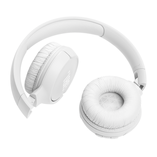 JBL Tune 520BT - White - Wireless on-ear headphones - Detailshot 3